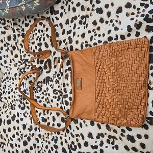 Crossbody leather bag
